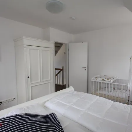 Ferienhaus Hus Hanbutt Сasa de vacaciones *